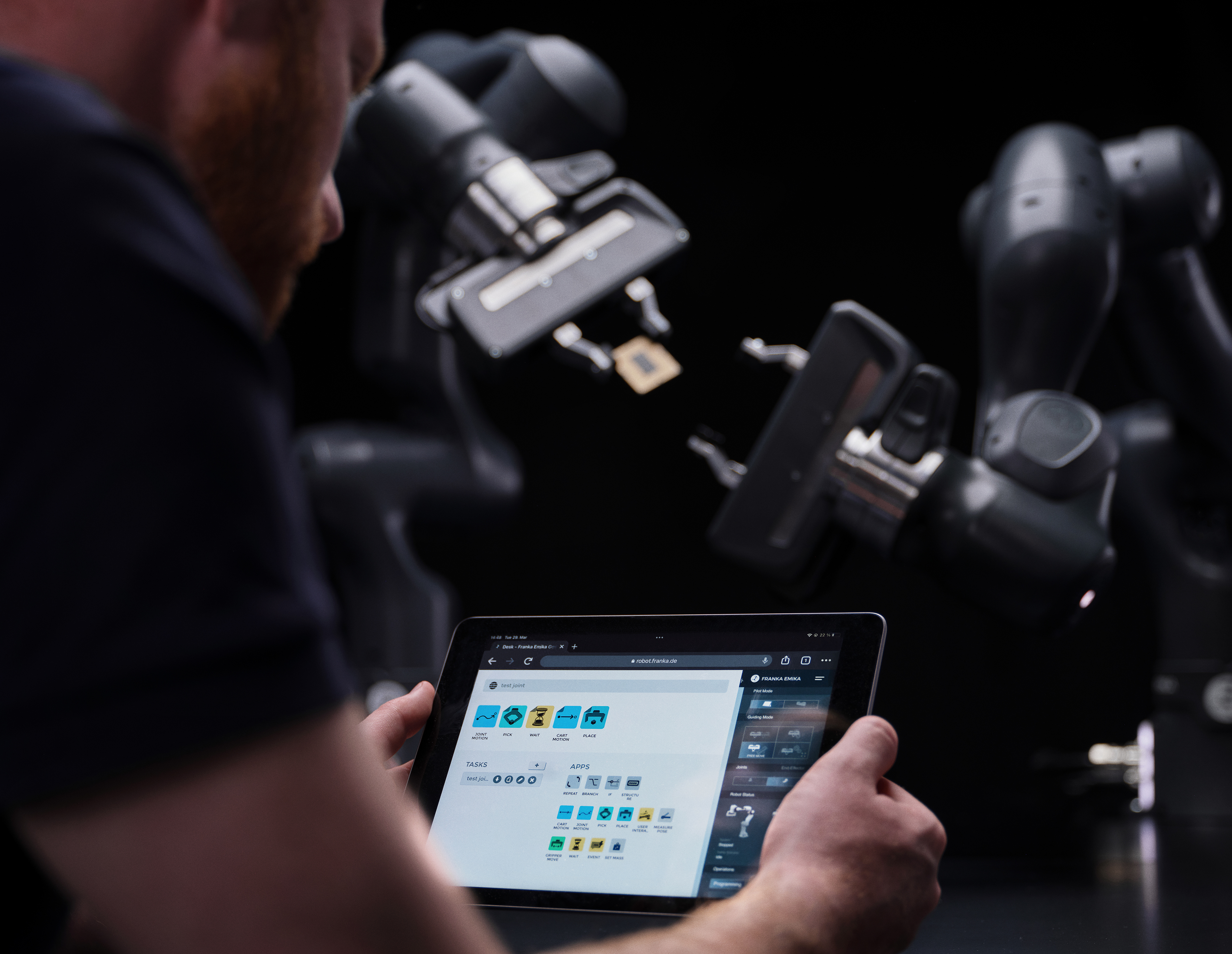 Robot Programming and Control Software hero visual